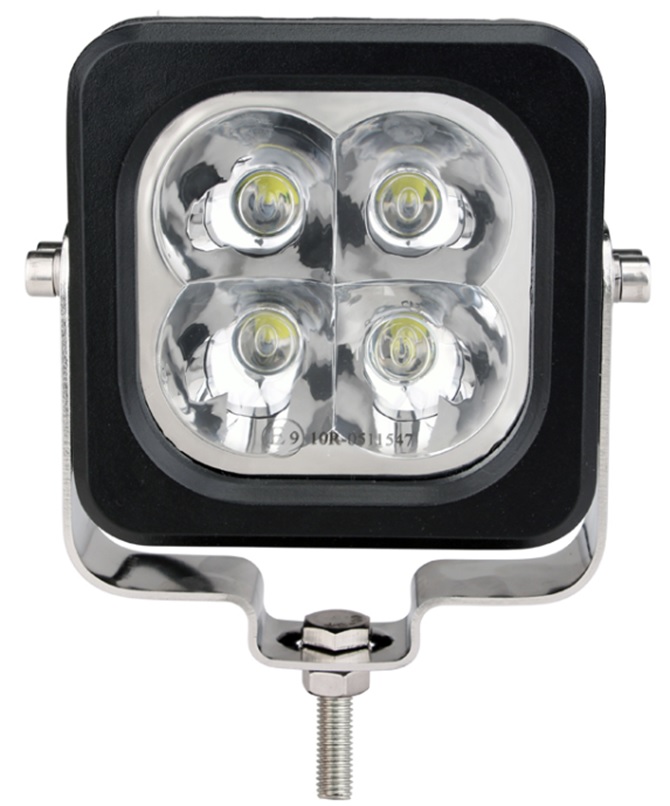 Exploradora Cuadrada 5&quot; 40w 4 led Cree 10w 12v/24v ECE IP67